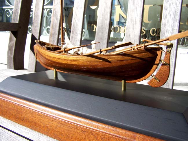 A highly detailed scale model of a 19th century whaleboat — image 4